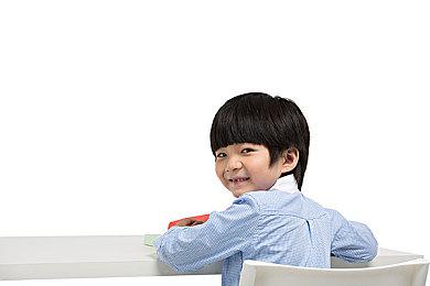 末日MMO《浩劫前夕》发售日公布 新增次世代版本